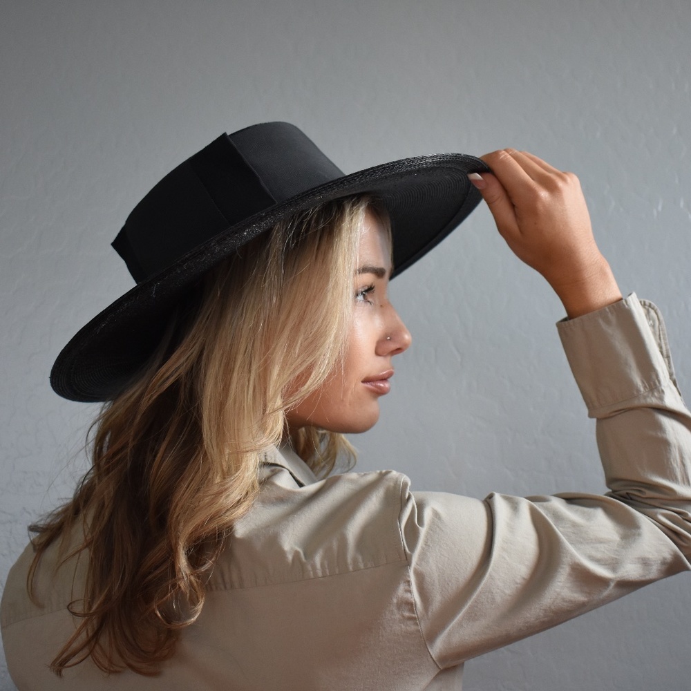 VTG FRANK OLIVE Kentucky Derby Boat - Picture 9 of 11